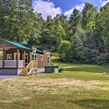 Quaint Mtn Cabin Tiny Living Near Big Adventure ブレバード エクステリア 写真